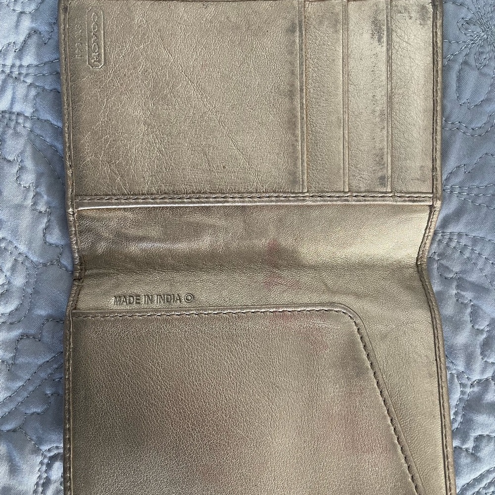 Coach passport holder - Picture 2 of 2